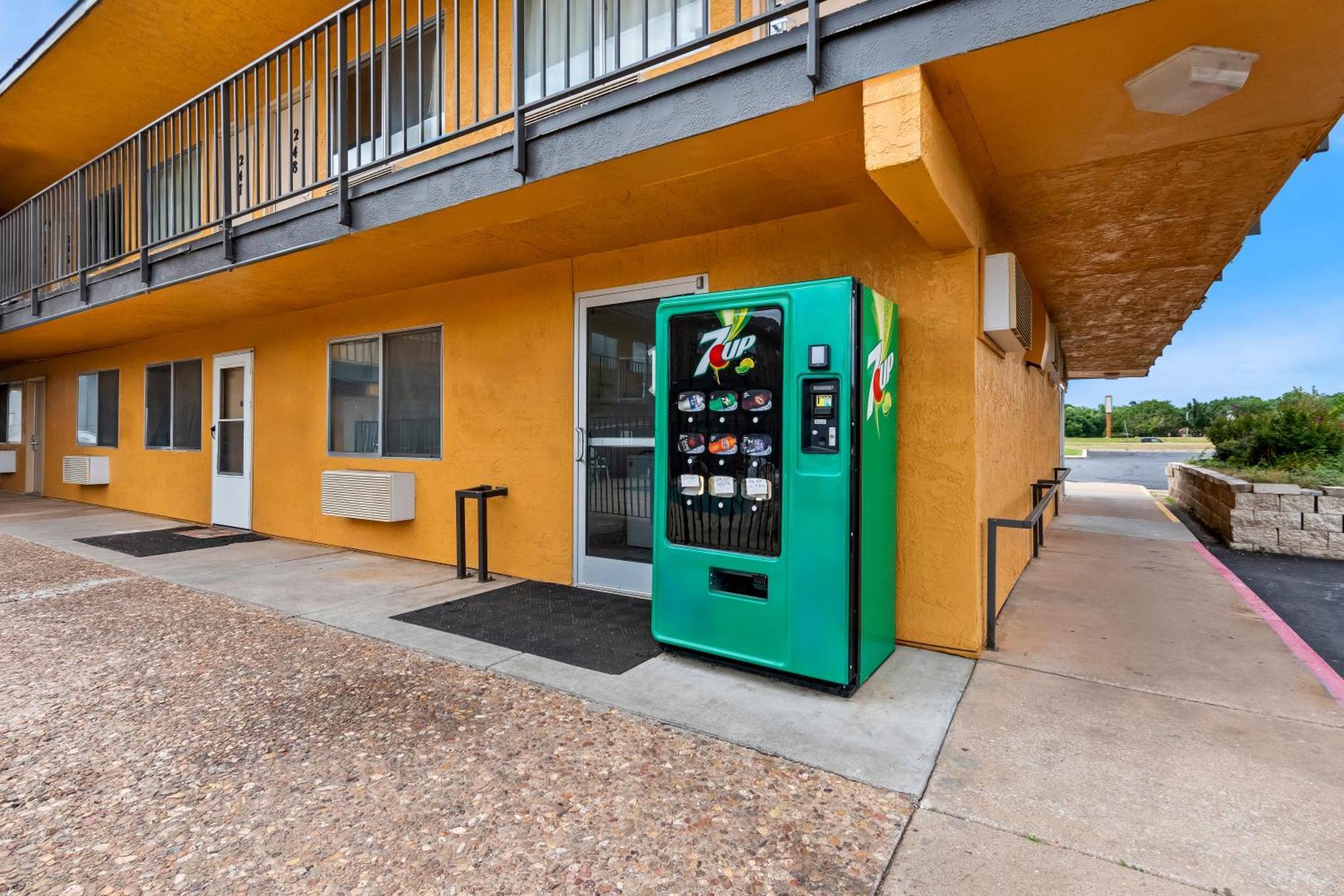 Americas Best Value Inn סטילווטר מראה חיצוני תמונה