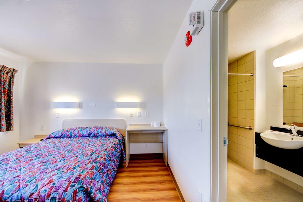 Americas Best Value Inn סטילווטר מראה חיצוני תמונה