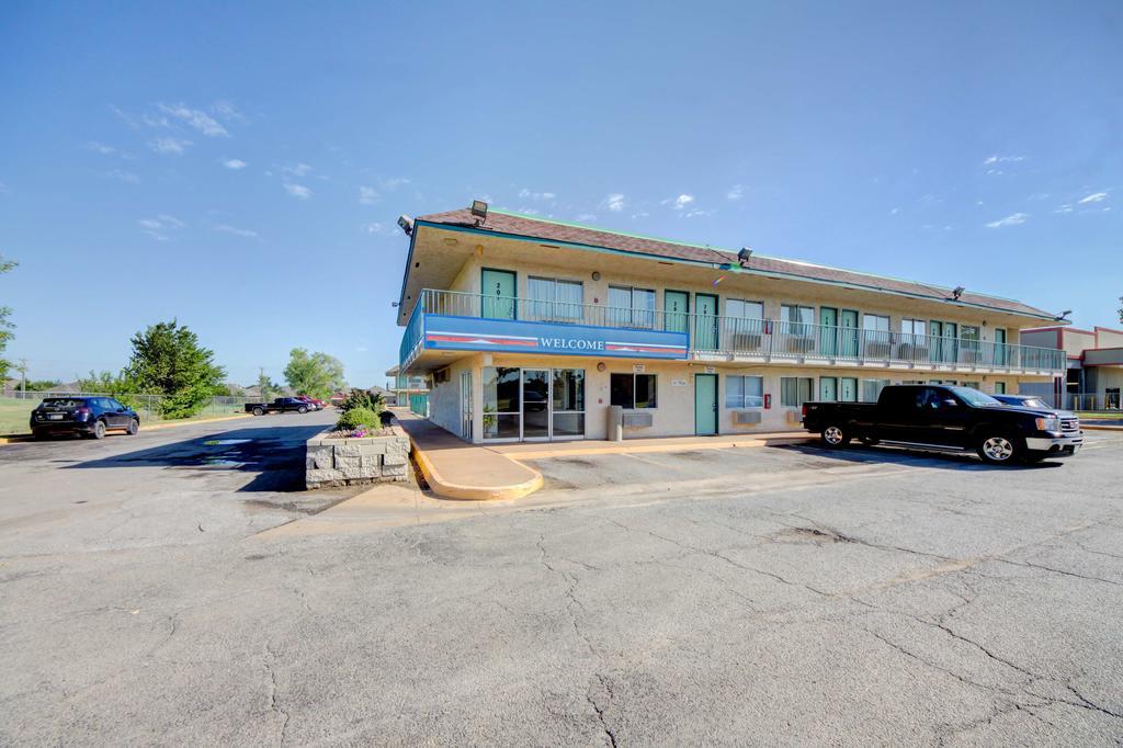 Americas Best Value Inn סטילווטר מראה חיצוני תמונה